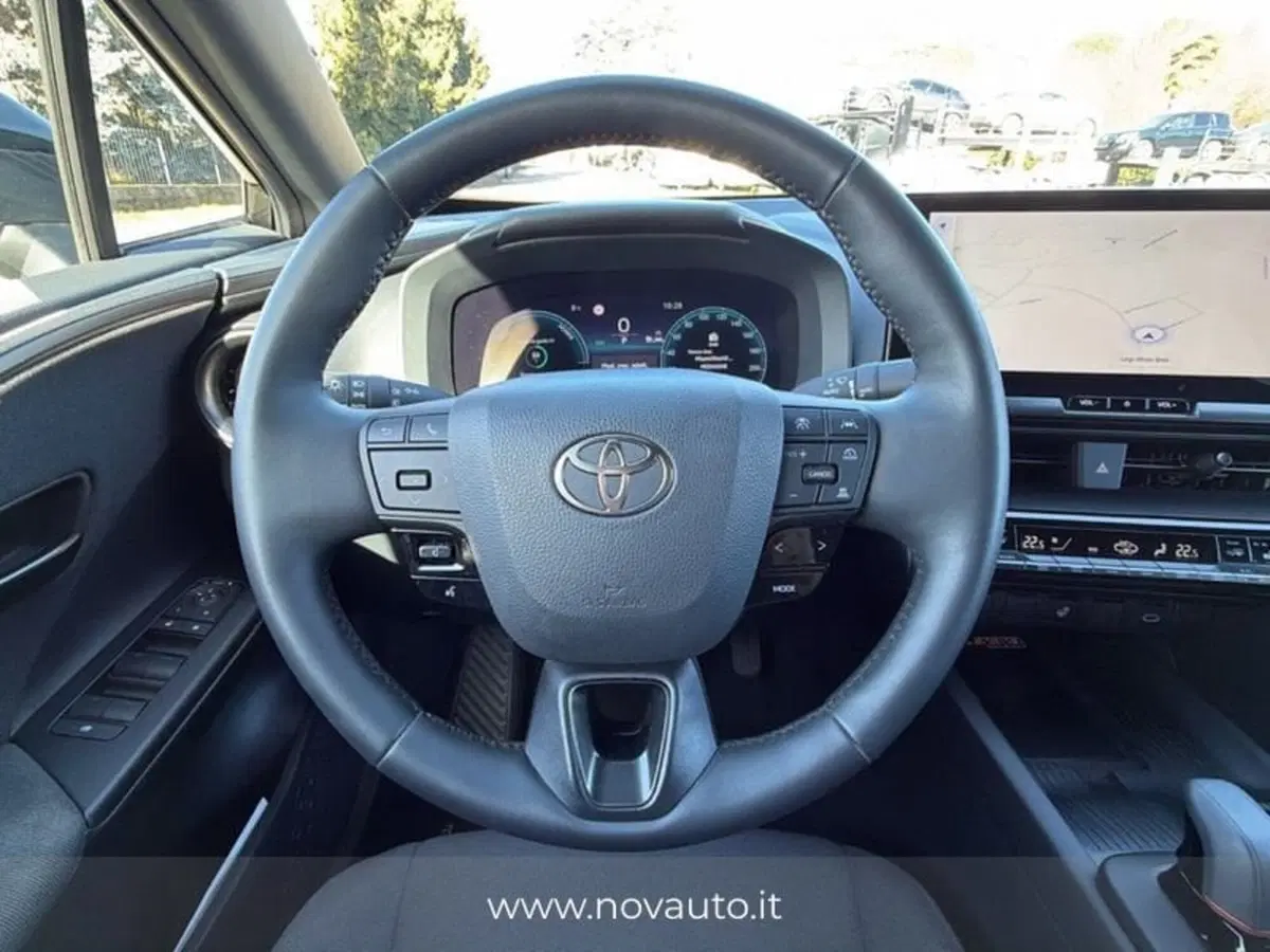 Toyota Toyota C-HR usata a Varese (15)