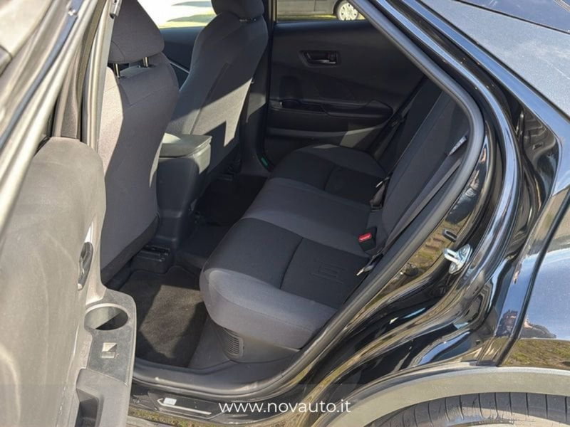 Toyota Toyota C-HR usata a Varese (19)