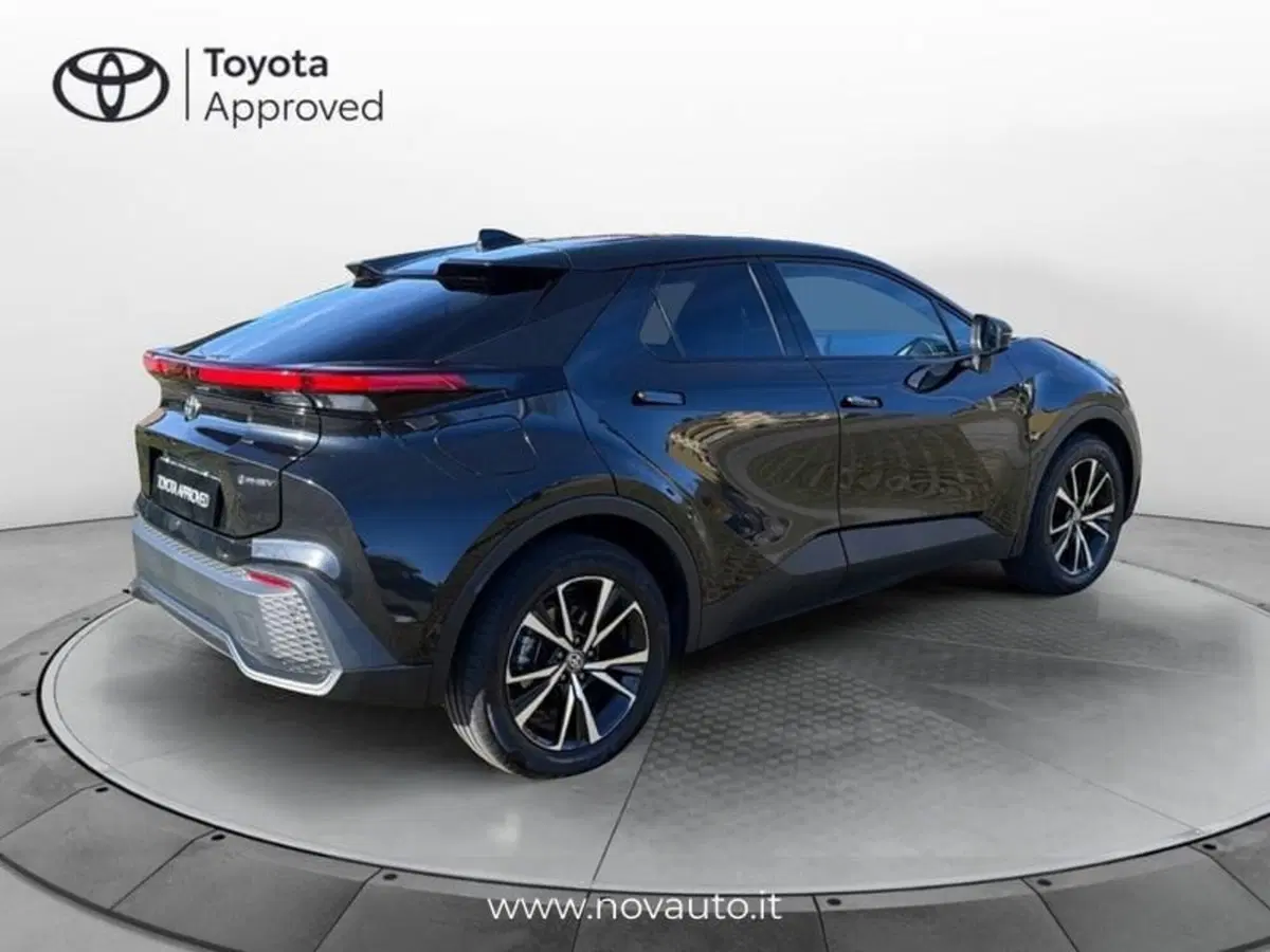 Toyota Toyota C-HR usata a Varese (5)