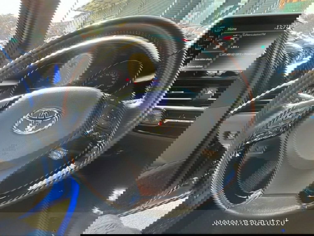 Toyota Toyota C-HR usata a Varese (13)