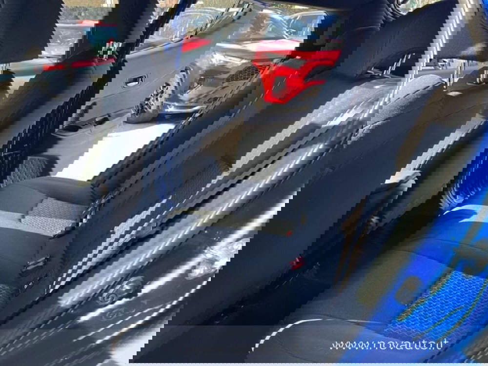 Toyota Toyota C-HR usata a Varese (18)