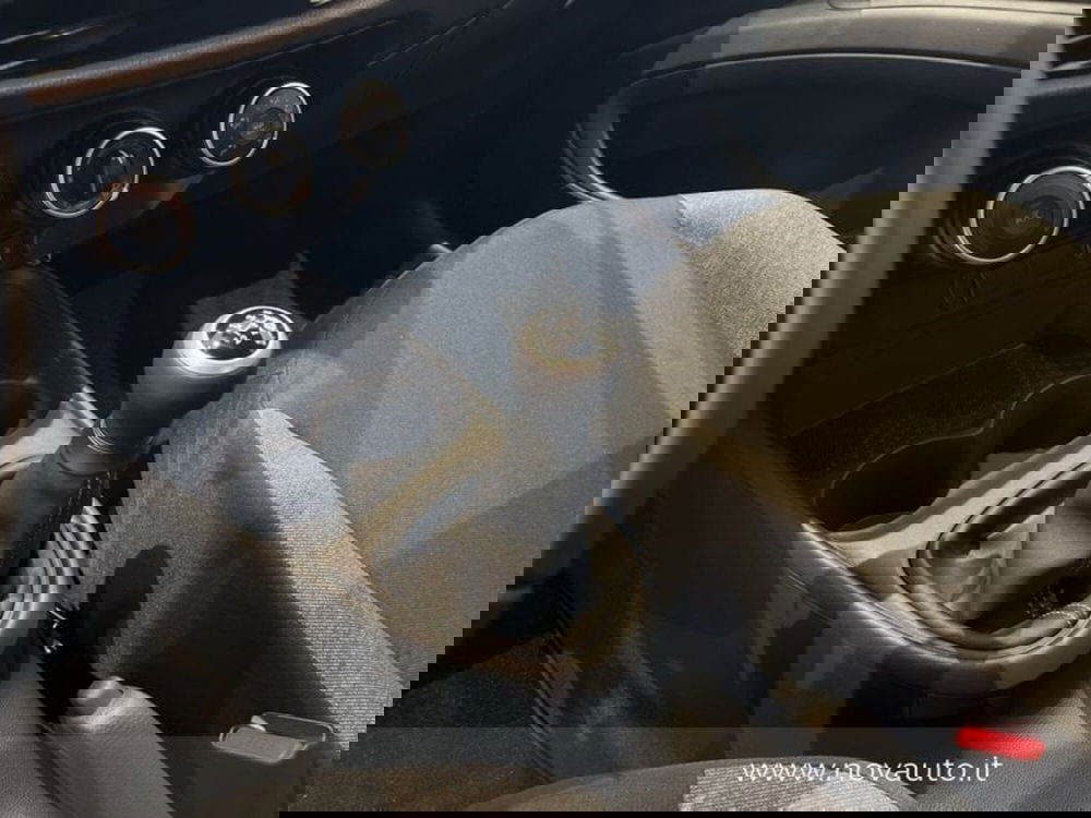 Toyota Aygo X nuova a Varese (20)