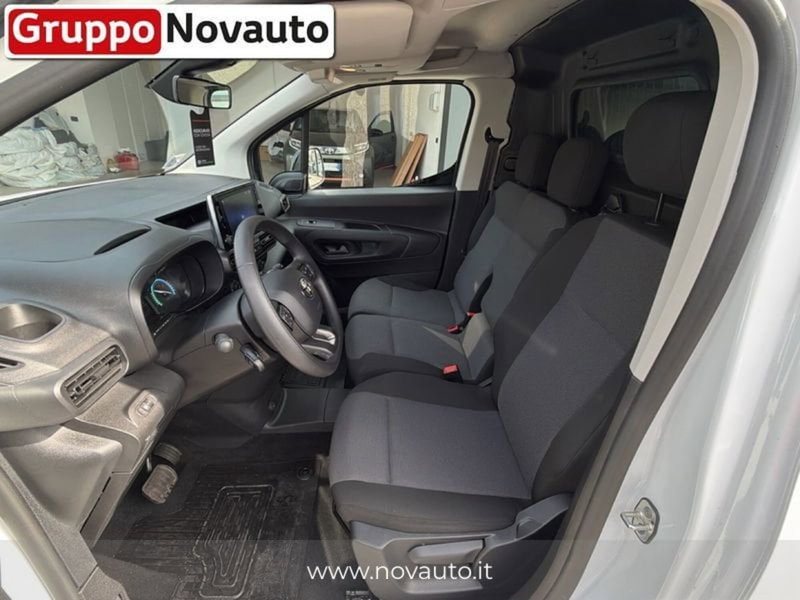 Toyota Proace City Electric usata a Varese (15)