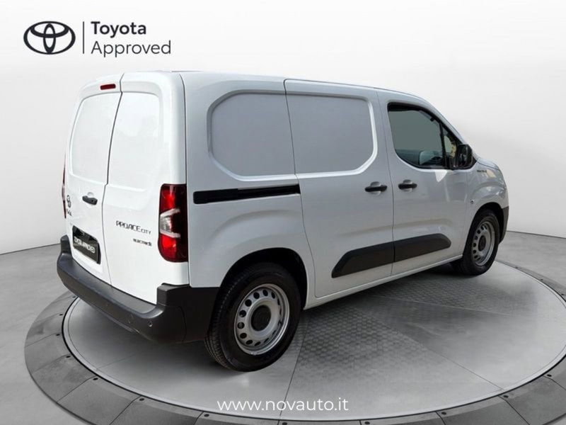 Toyota Proace City Electric usata a Varese (5)