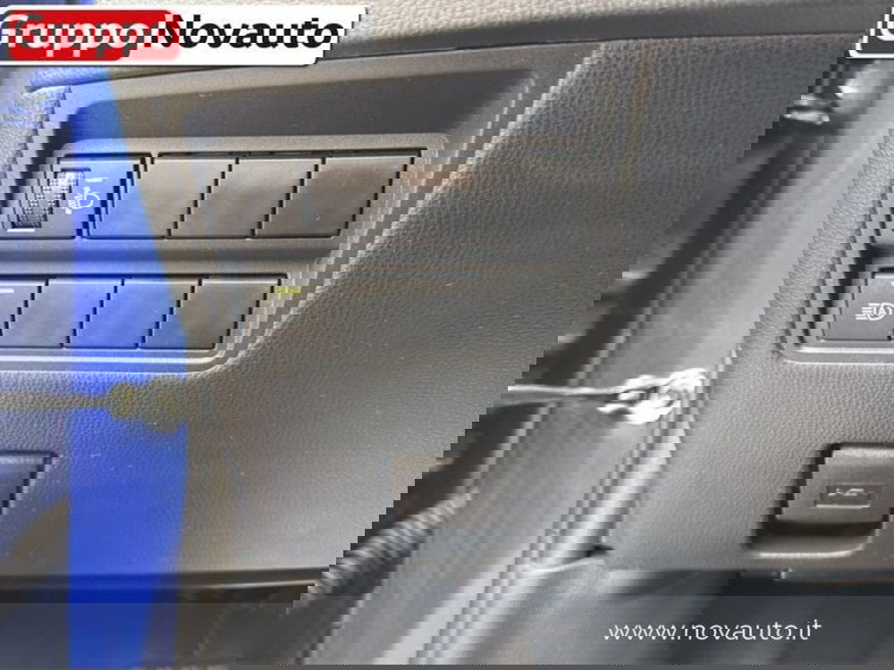 Toyota Yaris Cross usata a Varese (16)