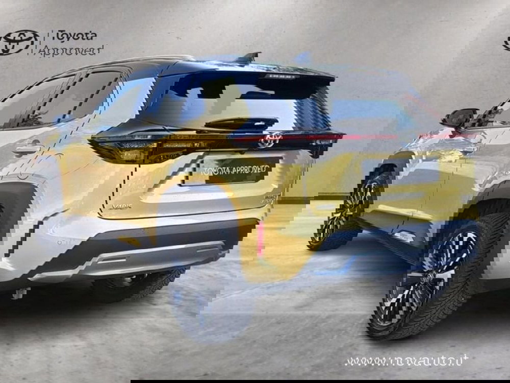 Toyota Yaris Cross usata a Varese (5)