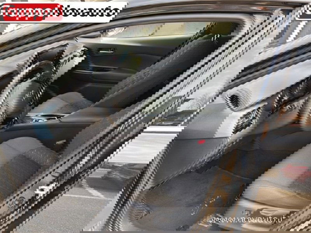 Toyota Toyota C-HR usata a Varese (14)