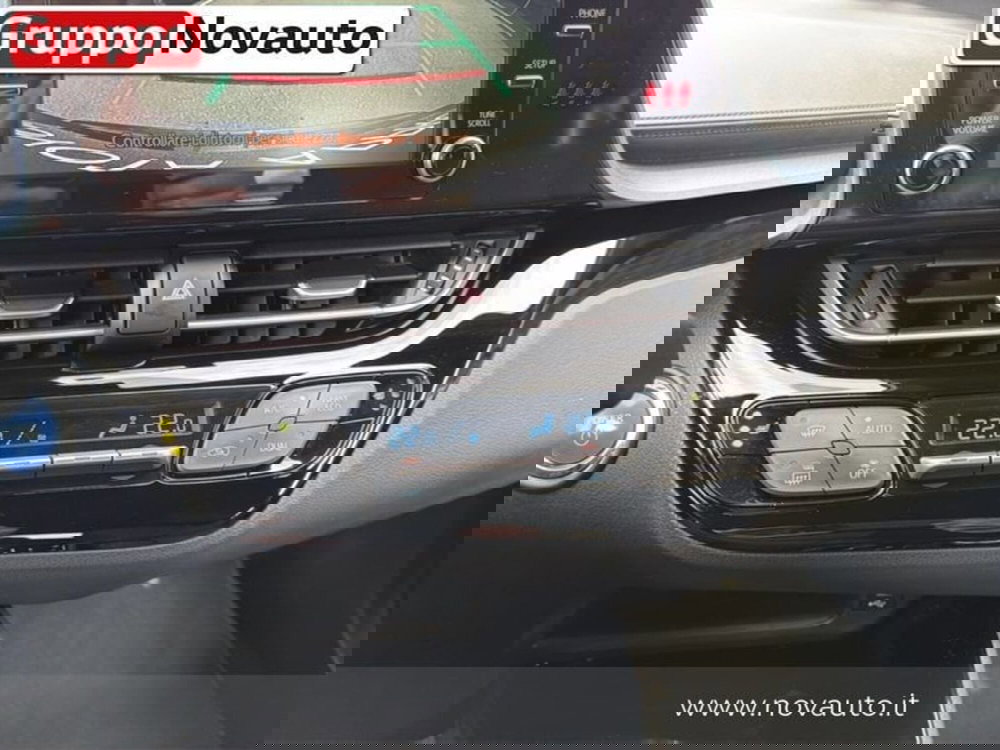 Toyota Toyota C-HR usata a Varese (17)