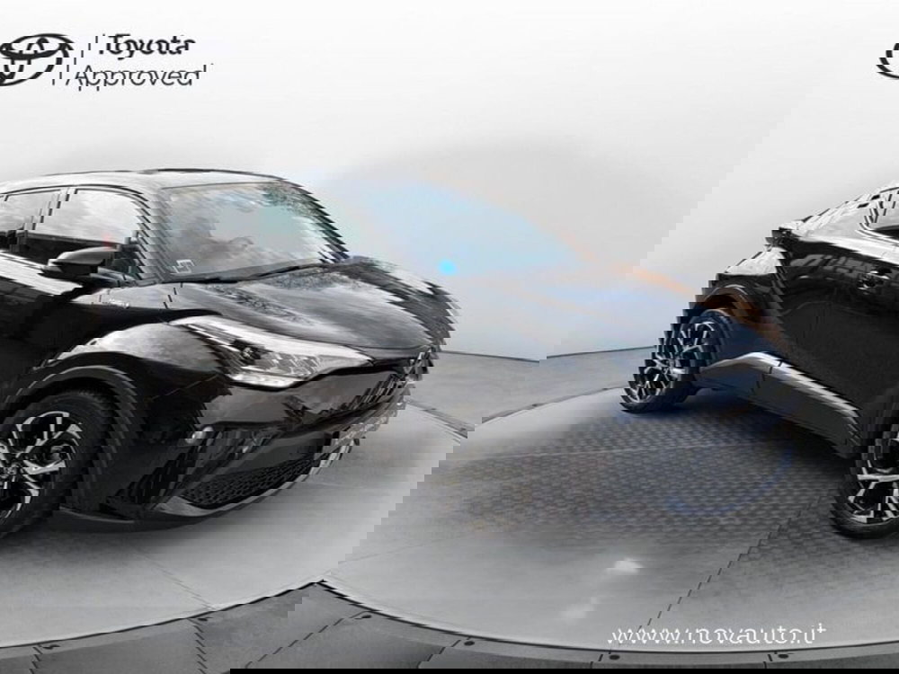 Toyota Toyota C-HR usata a Varese (4)
