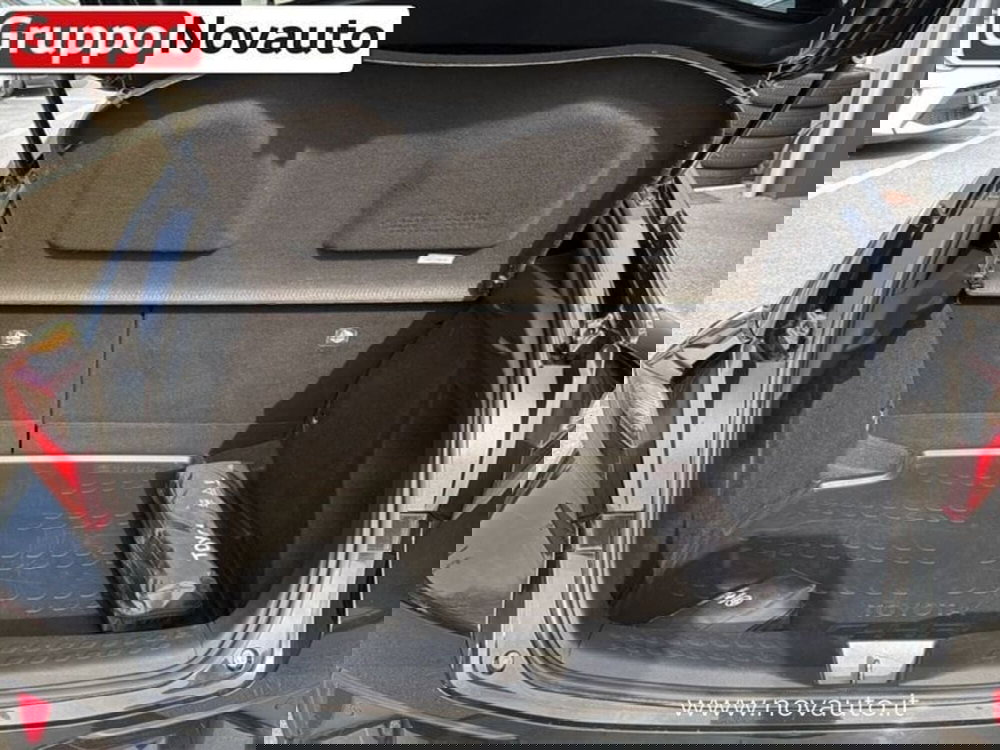 Toyota Toyota C-HR usata a Varese (9)