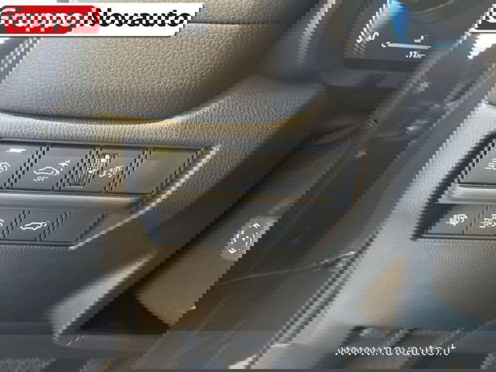 Toyota Land Cruiser nuova a Varese (19)