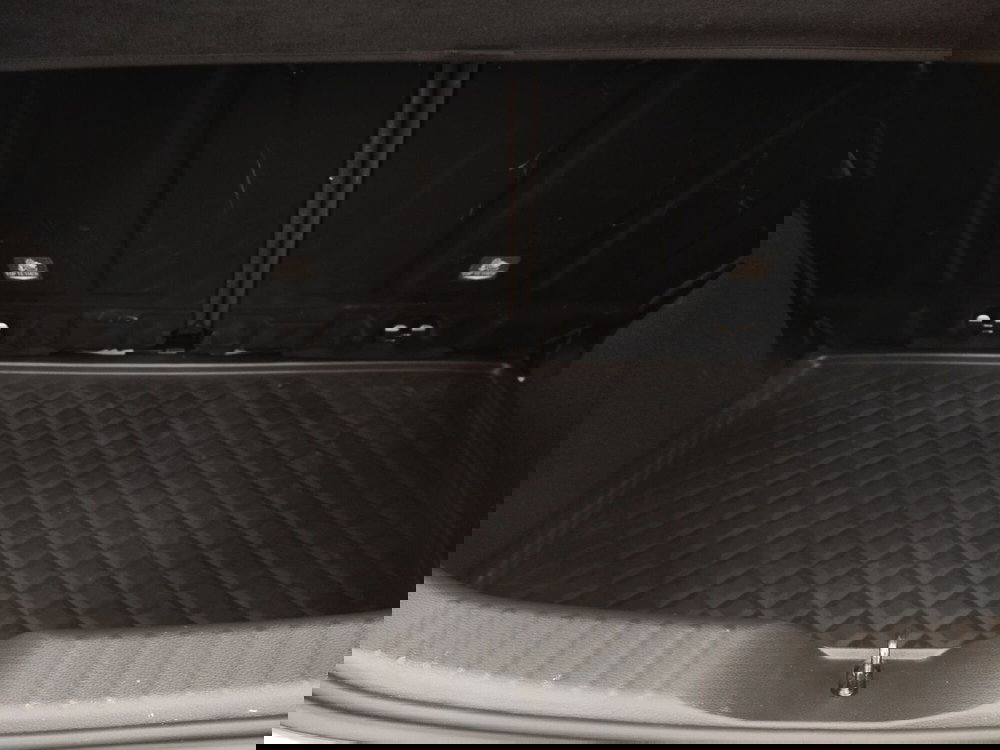 Toyota Aygo X usata a Roma (13)