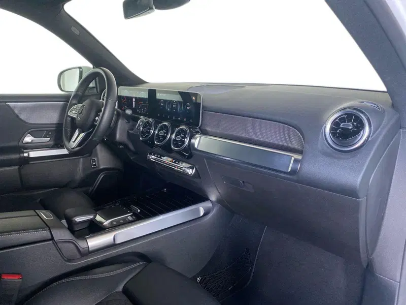 Mercedes-Benz GLB usata a Bergamo (14)