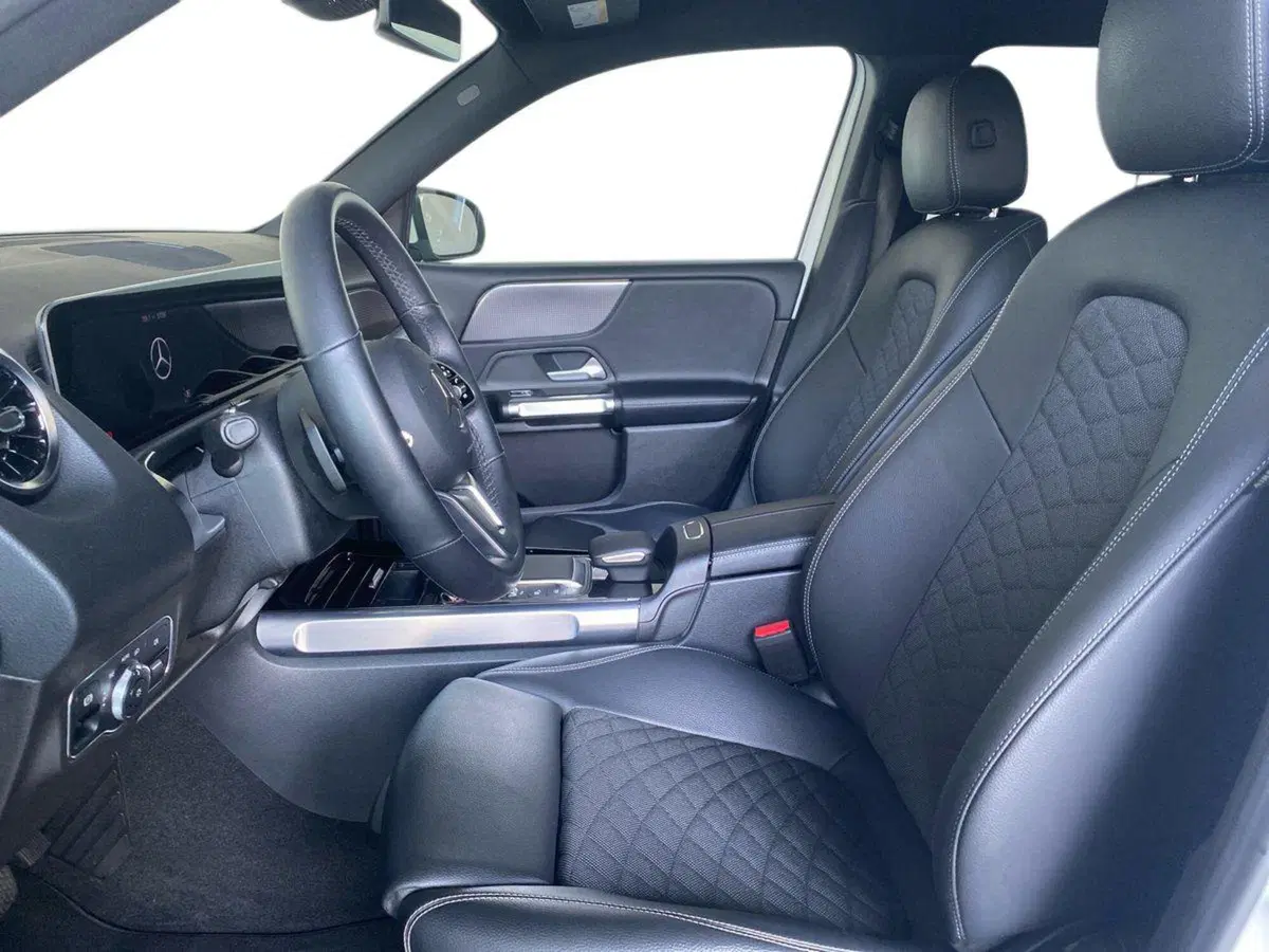 Mercedes-Benz GLB usata a Bergamo (9)