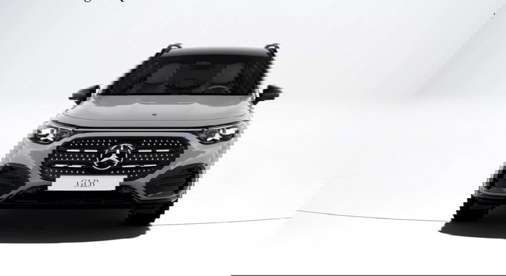 Mercedes-Benz GLB nuova a Bergamo (6)