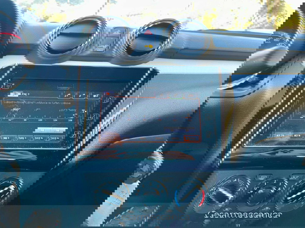 Suzuki Swift usata a Salerno (8)