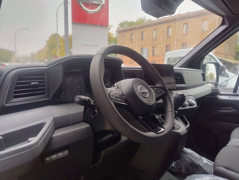 Nissan Interstar Furgone nuova a Bologna (10)