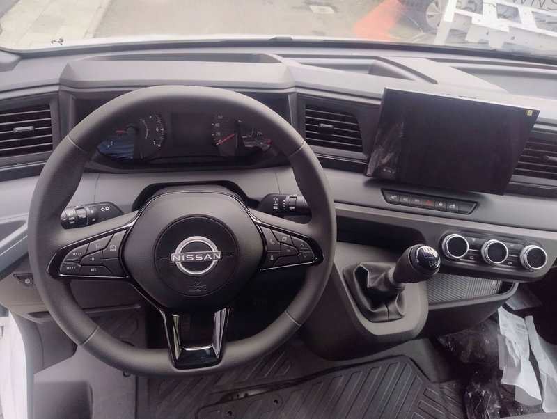 Nissan Interstar Furgone nuova a Bologna (11)