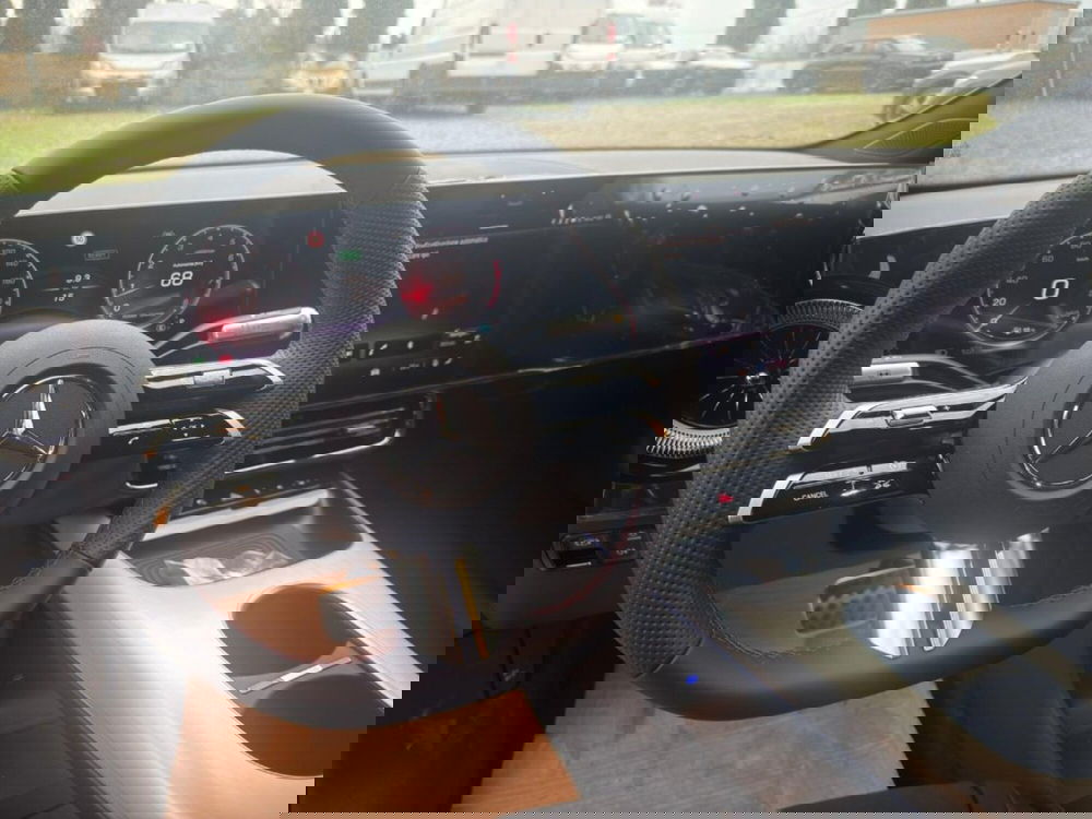 Mercedes-Benz CLA EQ nuova a Pisa (10)