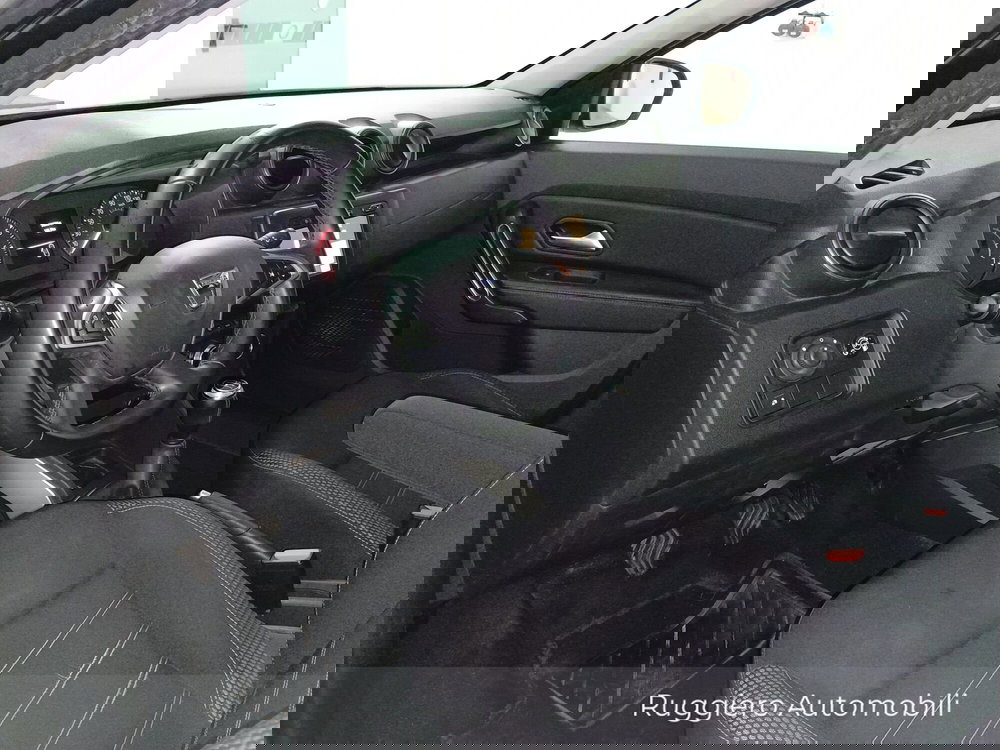 Dacia Duster usata a Catanzaro (9)