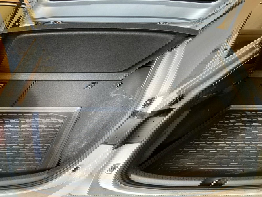 Volkswagen Taigo usata a Bologna (10)