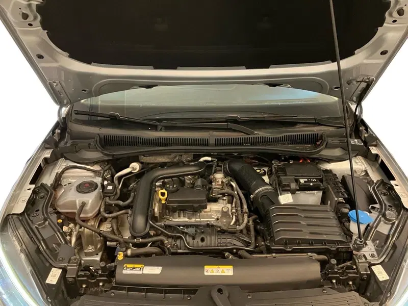 Volkswagen Taigo usata a Bologna (11)