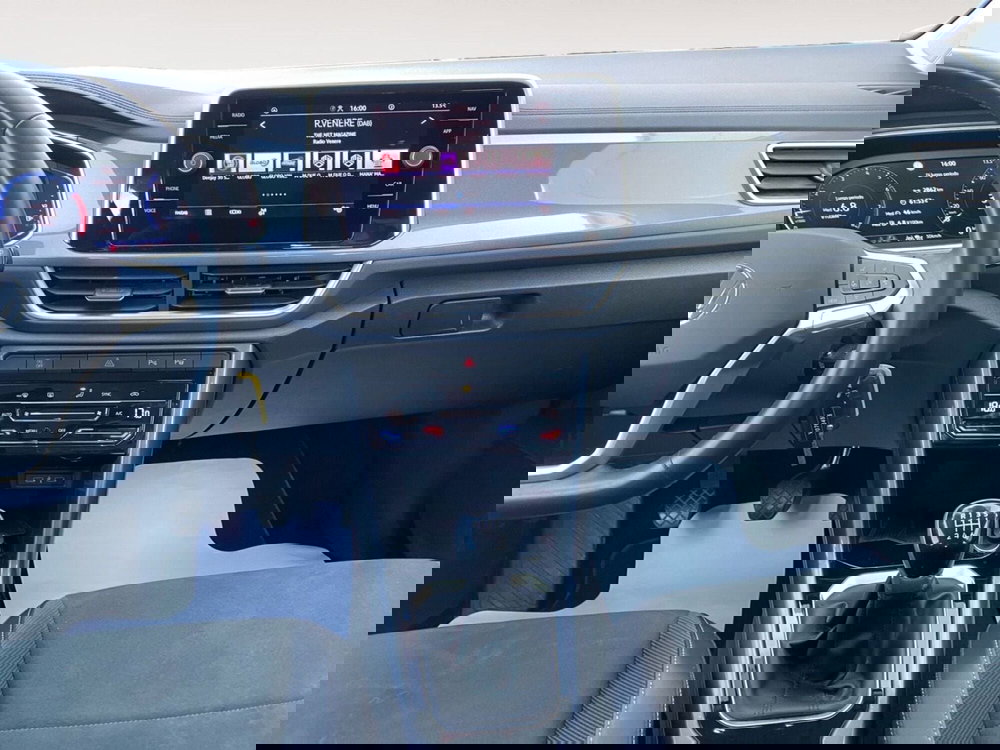 Volkswagen T-Roc usata a Bologna (11)