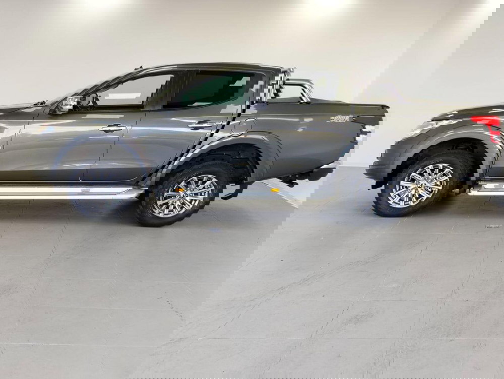 Mitsubishi L200 usata a Como (8)