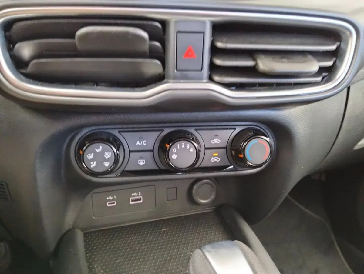Nissan Juke usata a Como (17)