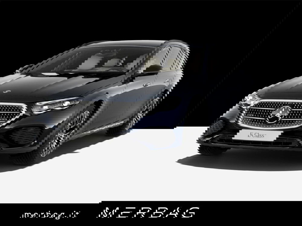 Mercedes-Benz Classe E Station Wagon nuova a Milano