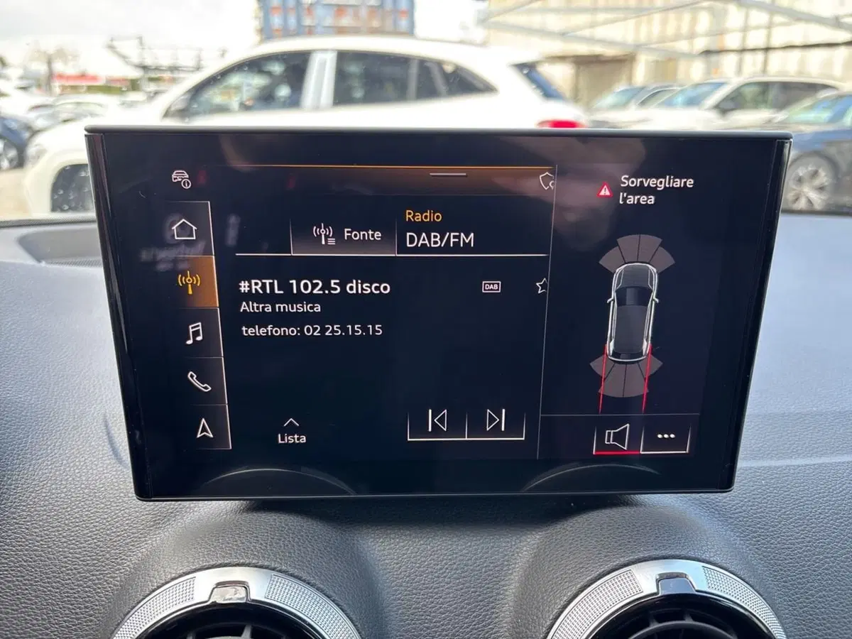 Audi Q2 usata a Pescara (10)