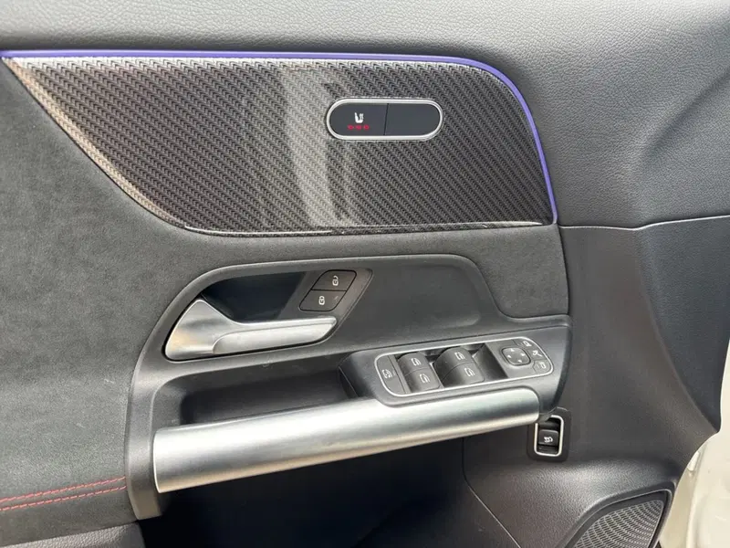 Mercedes-Benz GLA SUV usata a Pescara (12)