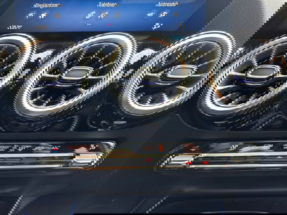 Mercedes-Benz GLA SUV usata a Pescara (14)