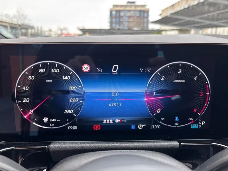 Mercedes-Benz GLA SUV usata a Pescara (9)