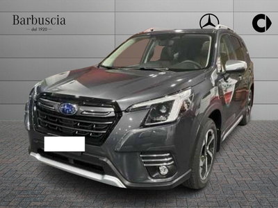 Subaru Forester 2.0i e-boxer Premium lineartronic del 2023 usata a Pescara
