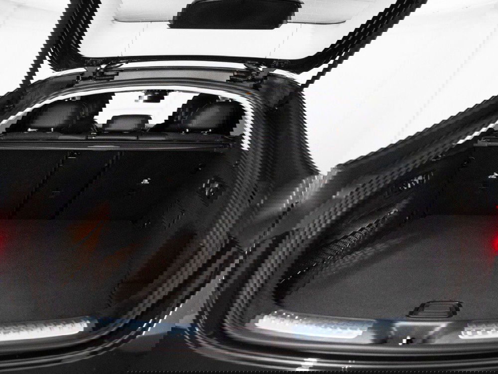 Mercedes-Benz GLC Coupé nuova a Macerata (10)