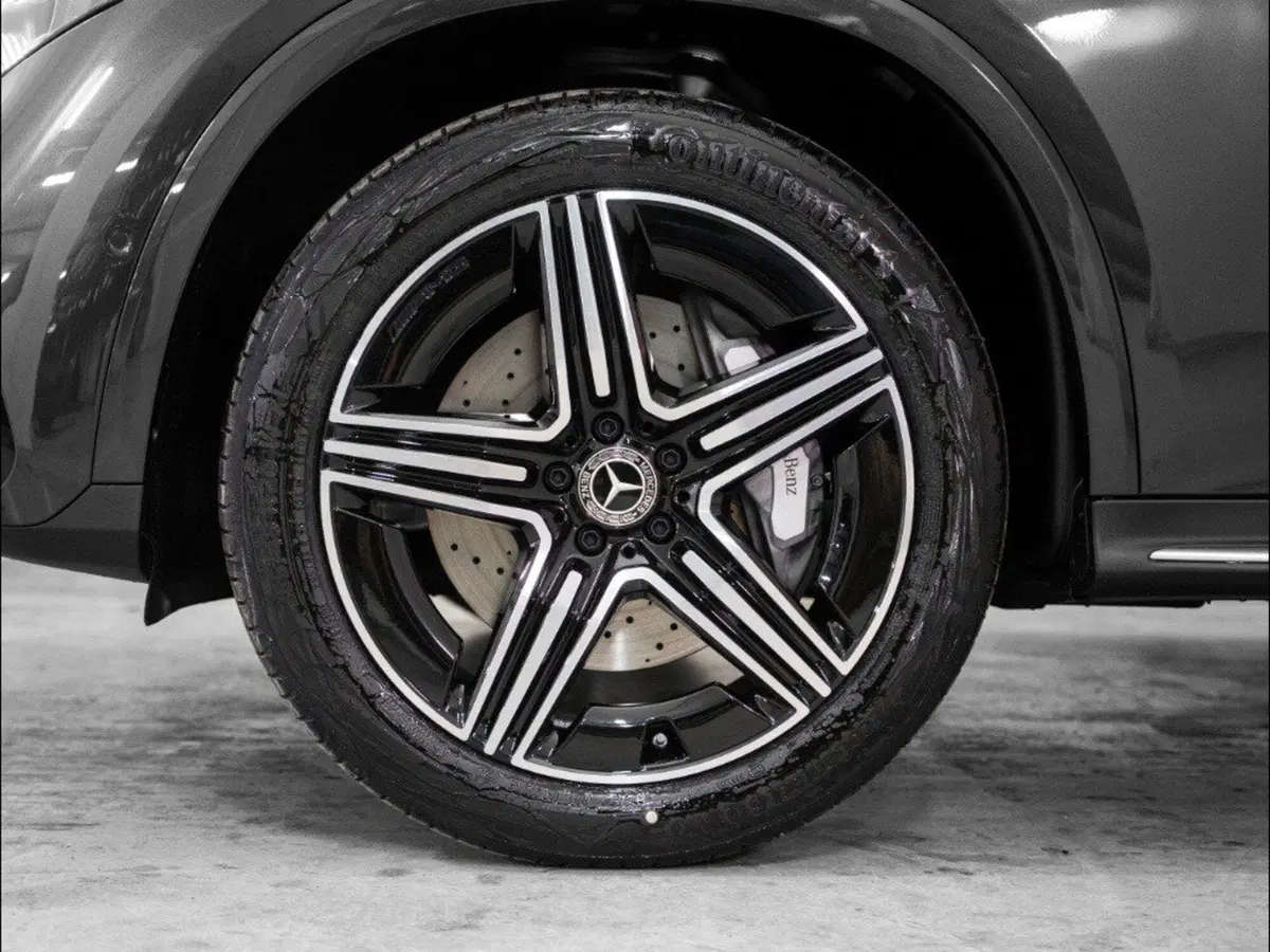 Mercedes-Benz GLC Coupé nuova a Macerata (7)
