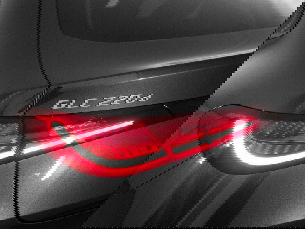 Mercedes-Benz GLC Coupé nuova a Macerata (8)