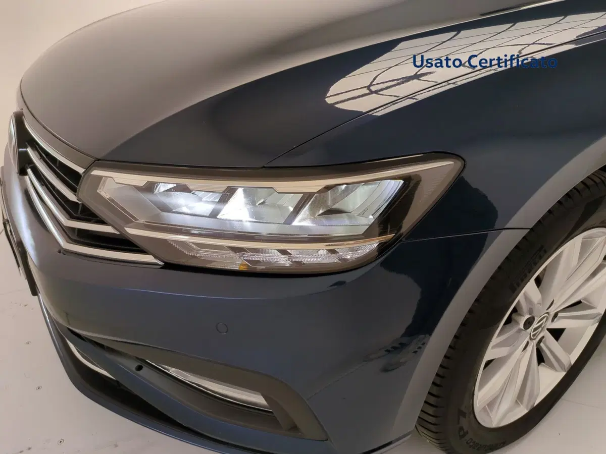 Volkswagen Passat Variant usata a Avellino (11)