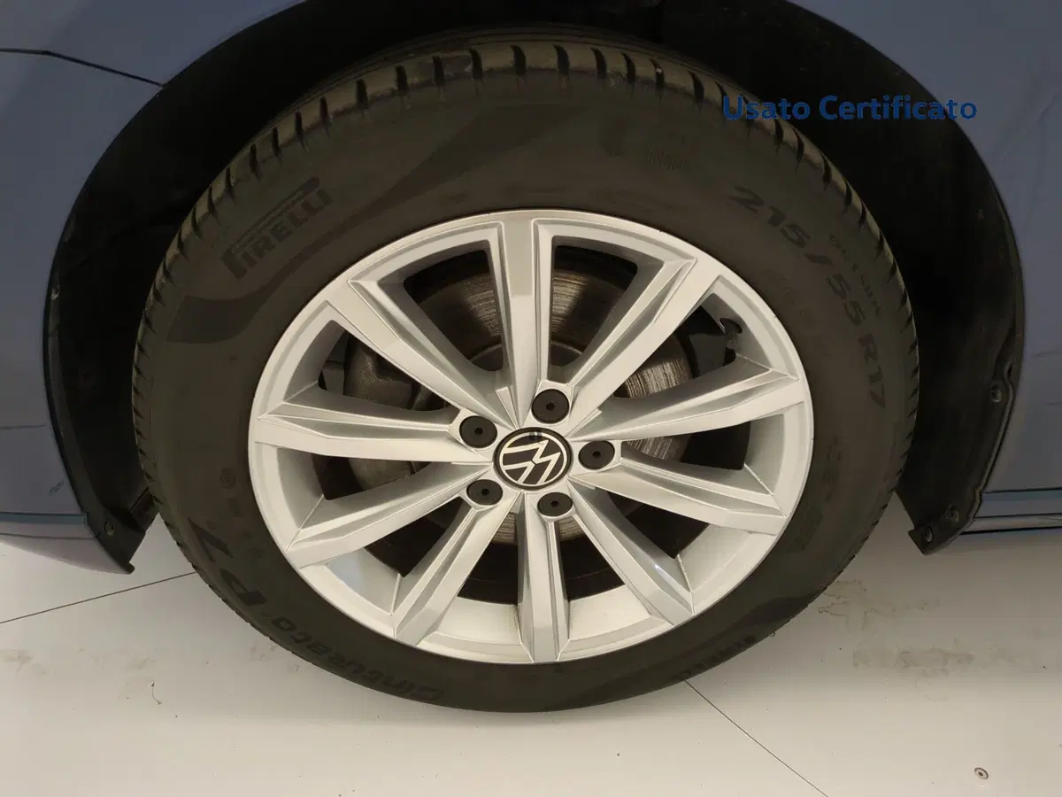 Volkswagen Passat Variant usata a Avellino (12)