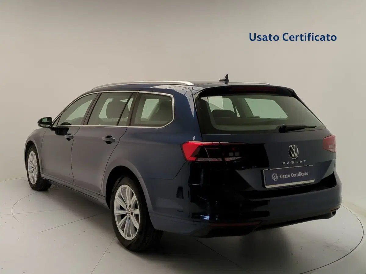 Volkswagen Passat Variant usata a Avellino (6)
