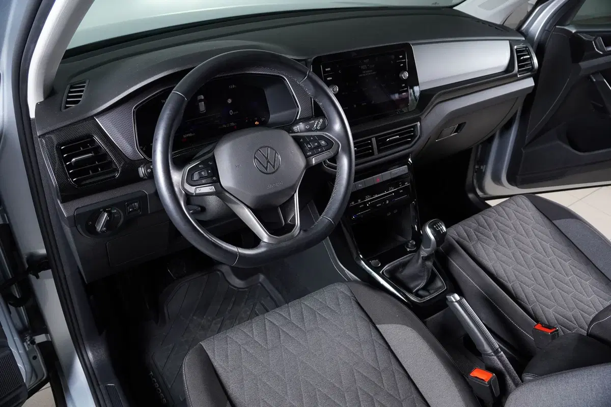 Volkswagen T-Cross usata a Perugia (15)