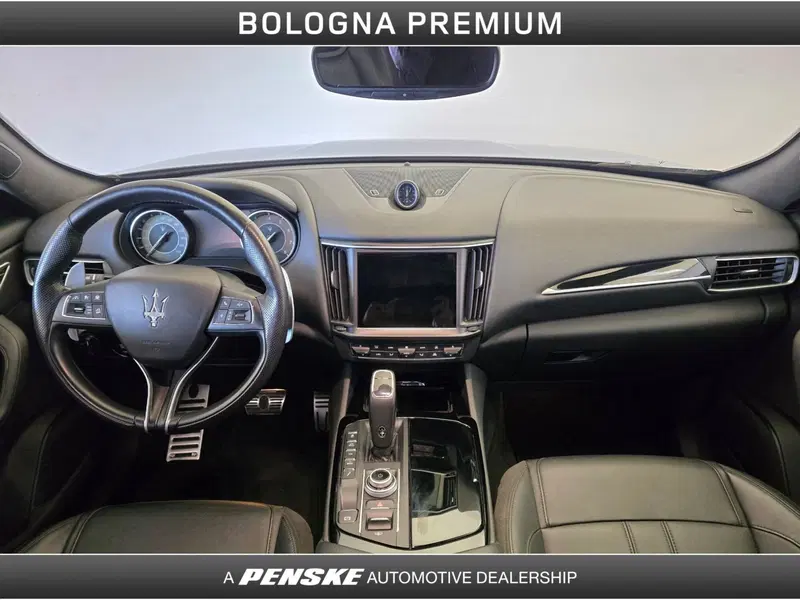 Maserati Levante usata a Bologna (4)