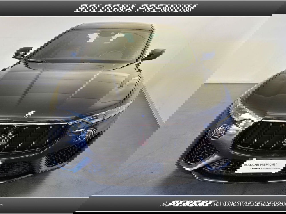 Maserati Levante usata a Bologna (7)