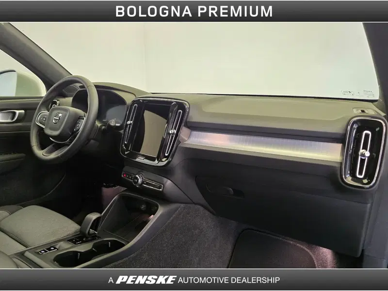 Volvo XC40 usata a Bologna (16)