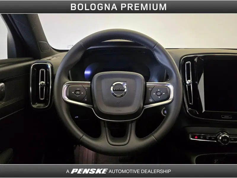 Volvo XC40 usata a Bologna (17)