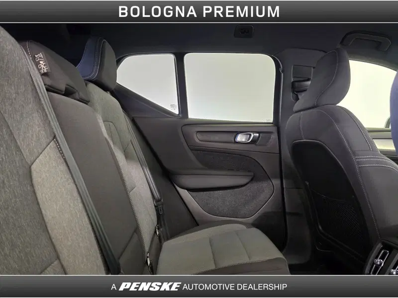 Volvo XC40 usata a Bologna (5)