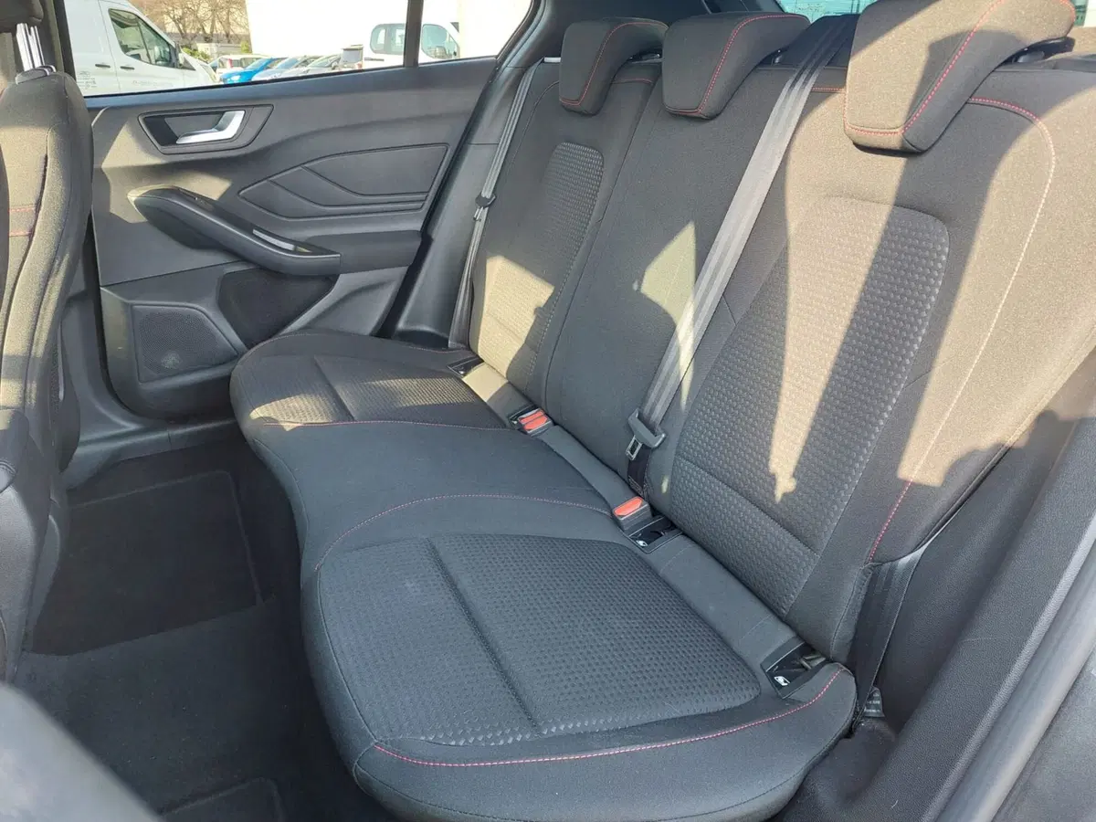 Ford Focus usata a Treviso (10)