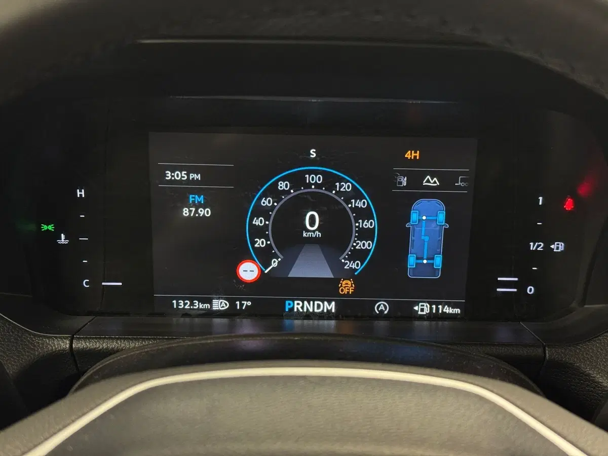 Volkswagen Amarok nuova a Varese (10)