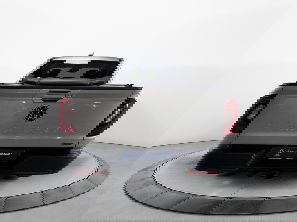 Volkswagen Amarok nuova a Varese (5)